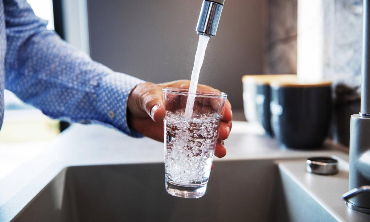 En este momento estás viendo Instalación de filtros de agua: aspectos a considerar para garantizar agua saludable