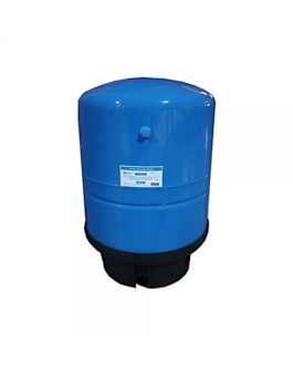 Tanque de almacenamiento de agua.